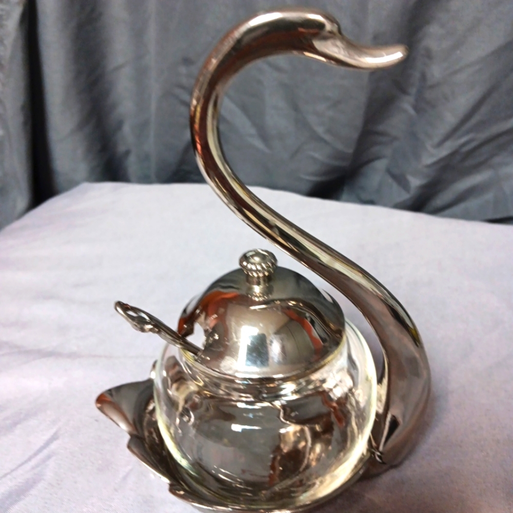 Silver swan sugar/jam/jelly bowl with lid and spoon vintage